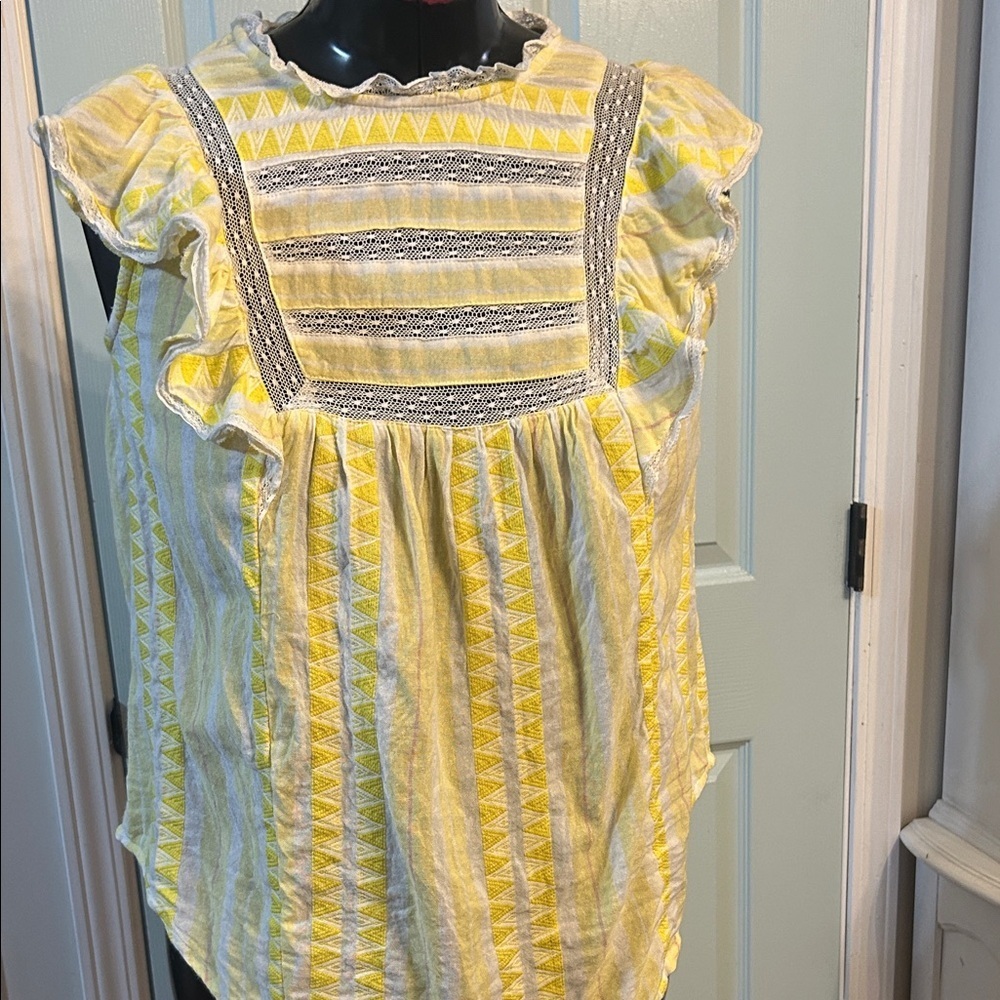 Ella Moss Kinslee Adorable Yellow and White Ruffle Babydoll Top